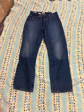 NWT Women’s Levi’s 501 90’s Style Jeans sz 27 X 30